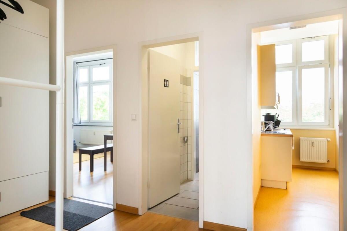 Central Big Apartment Self Checkin Berlin Exterior foto